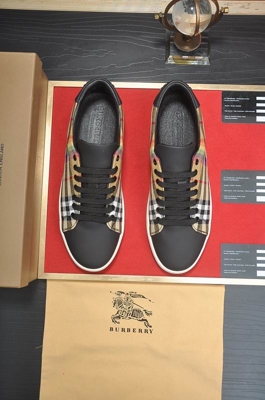 Burberry sz38-44 hnq0117
